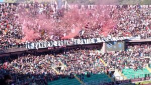 curva-palermo-frosinone-tifosi