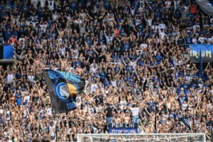 Cori contro Vlahovic, chiusa un turno la curva dell’Atalanta