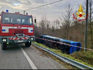 bus feriti potenza