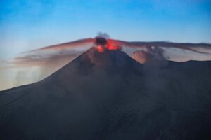 Cenere vulcanica dell’Etna, Schifani “Pronti a chiedere stato emergenza”