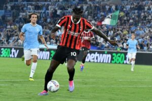 Leao salva il Milan, 2-2 all’Olimpico contro la Lazio