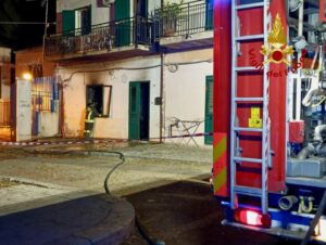 vigili del fuoco palermo