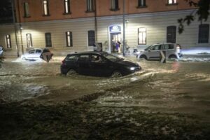 in-emilia-romagna-una-vittima-e-piu-di-2-100-evacuati-per-lalluvione