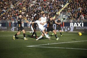 L’Inter vince a Venezia 1-0, decisivo Darmian